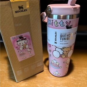Stanley Pink Quencher Tumbler with Bear Artwork